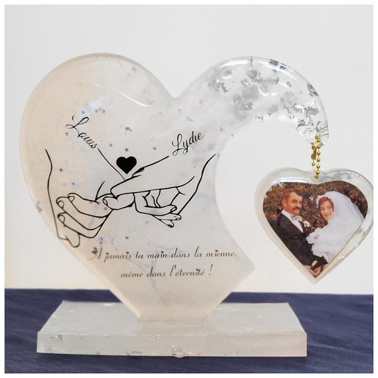 Modèle Prestige – Plaque funéraire personnalisable (Cœur & petit cœur suspendu)