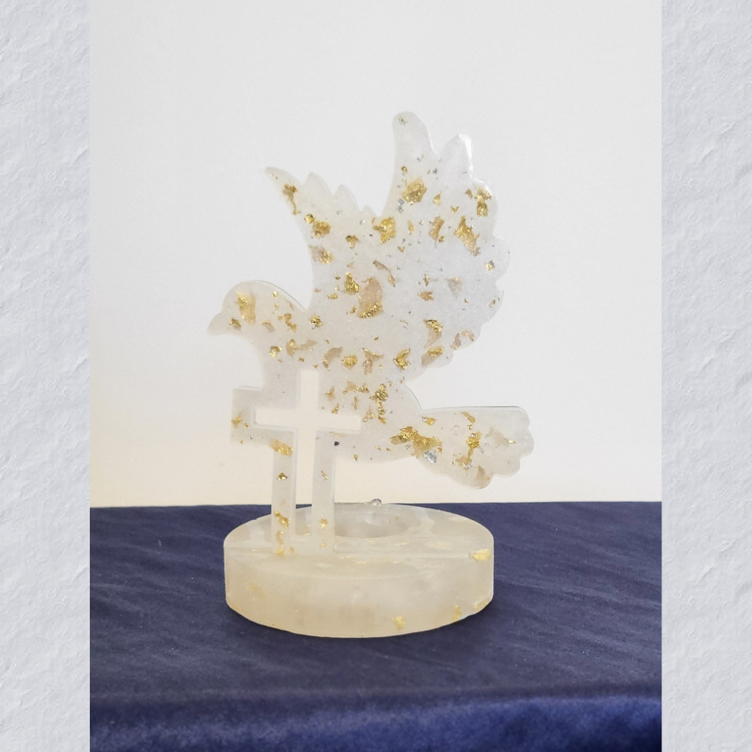 Colombe de Paix – Croix décorative en résine faite main