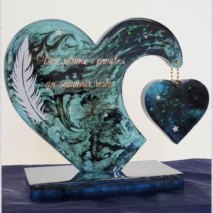 Modèle Prestige – Plaque funéraire personnalisable (Cœur & petit cœur suspendu)